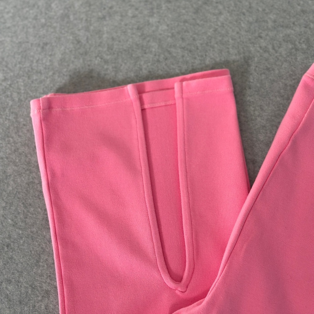 Skims Outdoor Split Hem Leggings Bubble Gum Pants - Picture 6 of 6